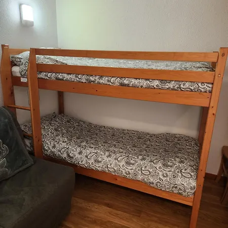 Cosy Les Meleze E * Chamrousse